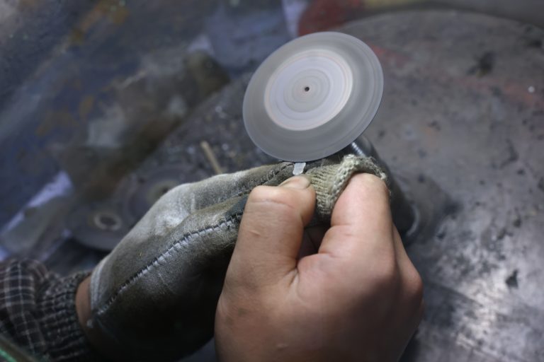 Endless jewelry factory Polish picture