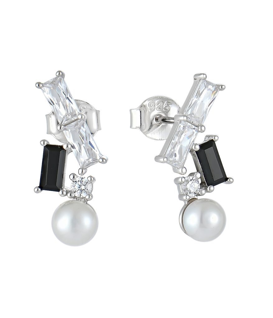 Handcrafted black stone and pearl earrings for women